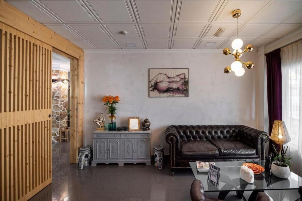 As Sete Campas Hotel Meano ภายนอก รูปภาพ